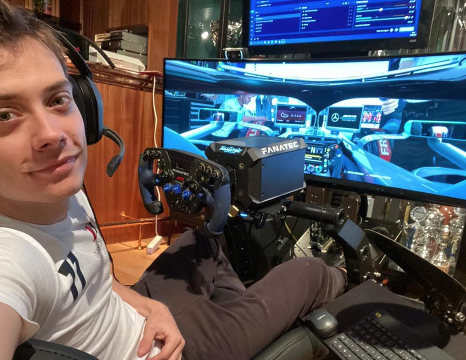 Virtuální VC Monaka: Body pro Charouz Racing System, návrat Correy a hvězdný Delétraz