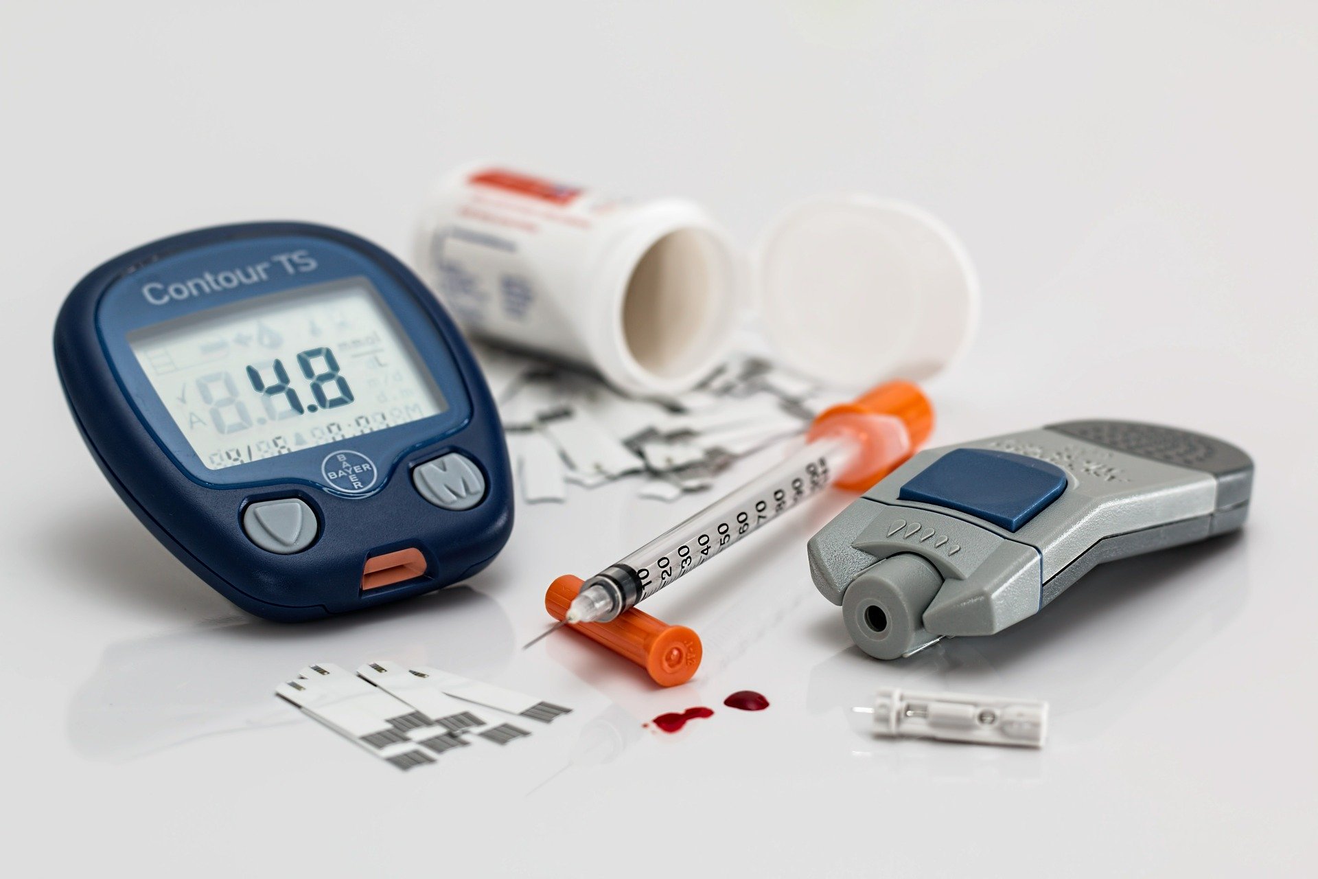 Diabetická noha, bolest kloubů, snížení hustoty kostí. Jak cukrovka může ovlivnit vaše končetiny?