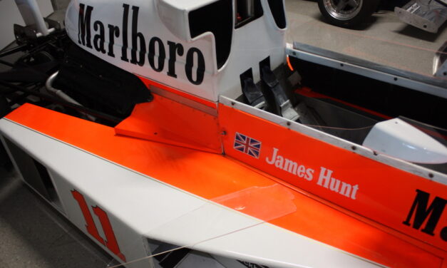 To nedokázal ani James Hunt: Sit-in-test v McLarenu M23